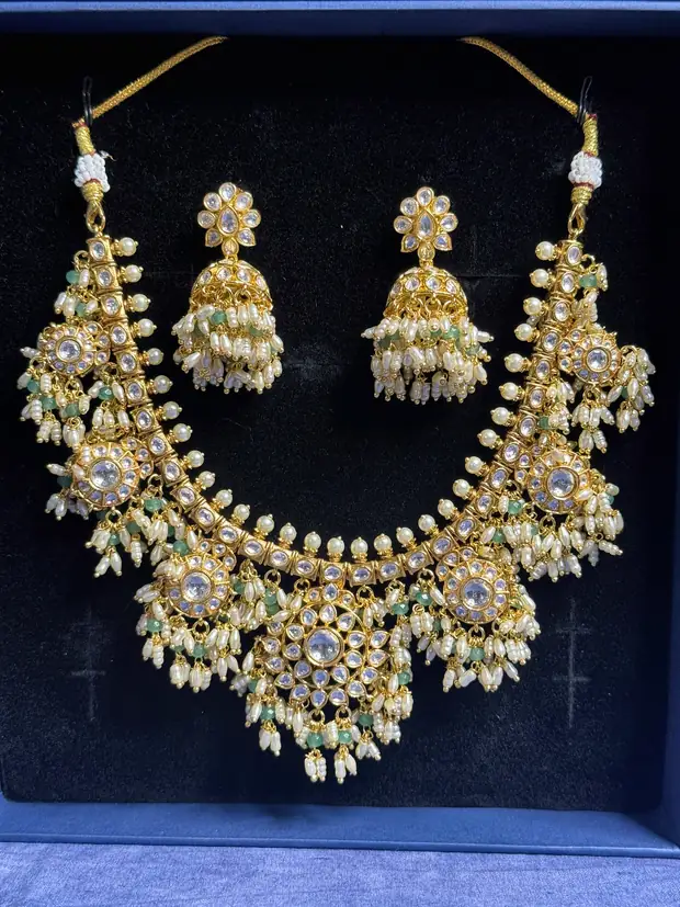 Pearl and stone necklace set